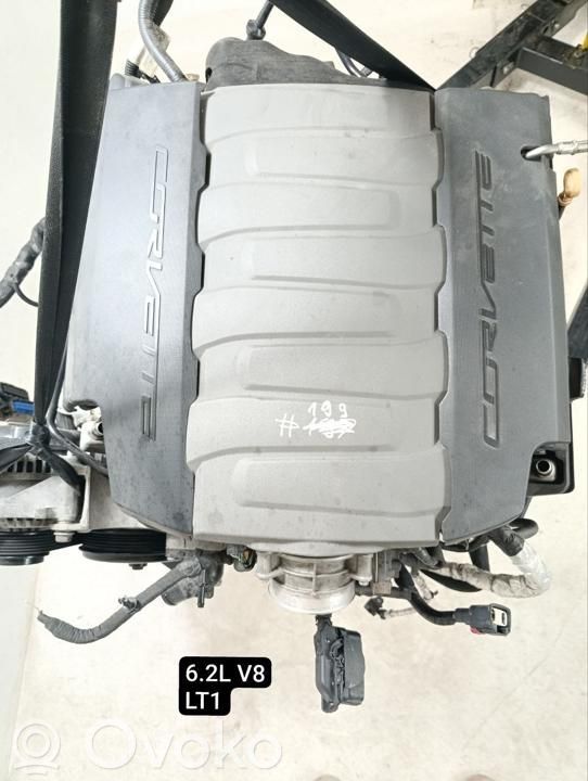 Chevrolet Corvette C7 Engine 
