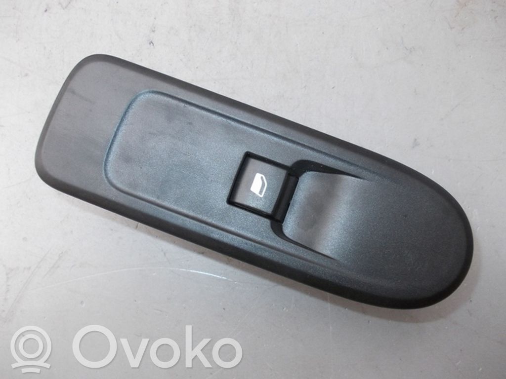 Electric window control switch