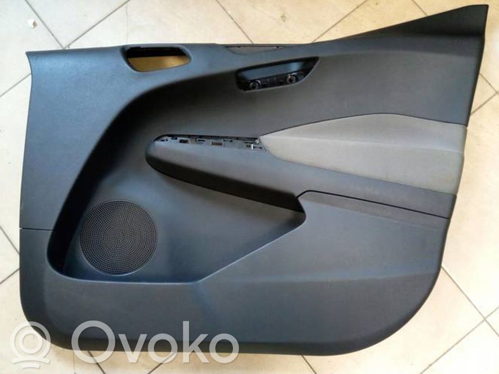 Ford Transit Courier Etuoven verhoilu 