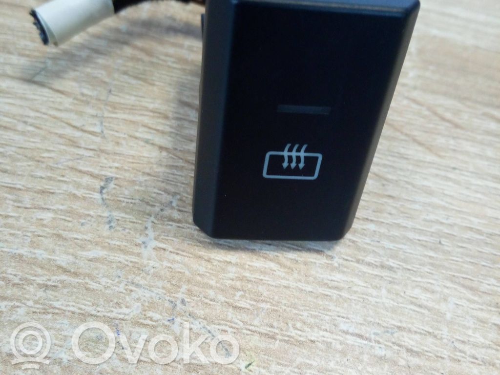 Other switches/knobs/shifts   BK2T18C621AE,NE69794