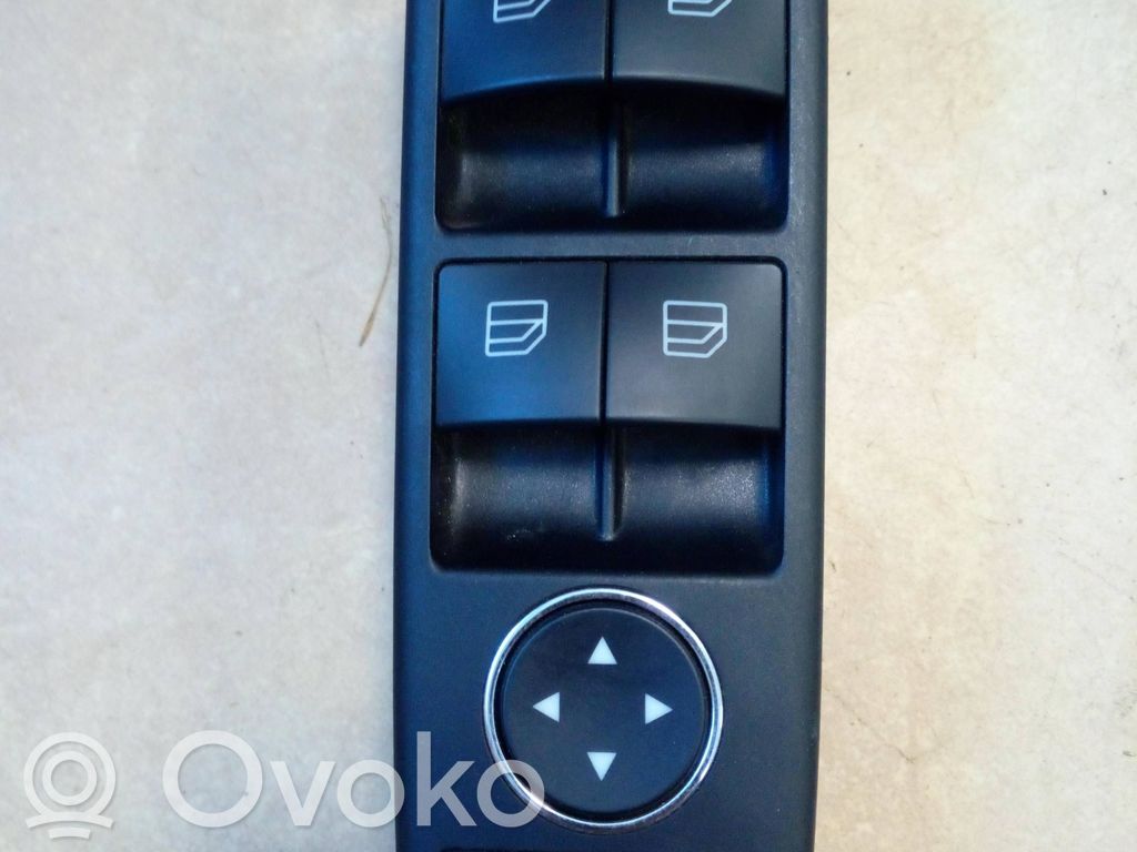 Mercedes-Benz C W204 Interruttore di controllo dell’alzacristalli elettrico 