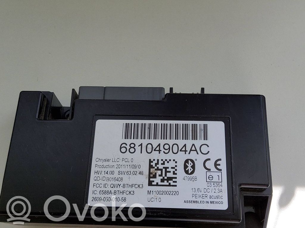 Chrysler Town & Country V Bluetooth control unit module 