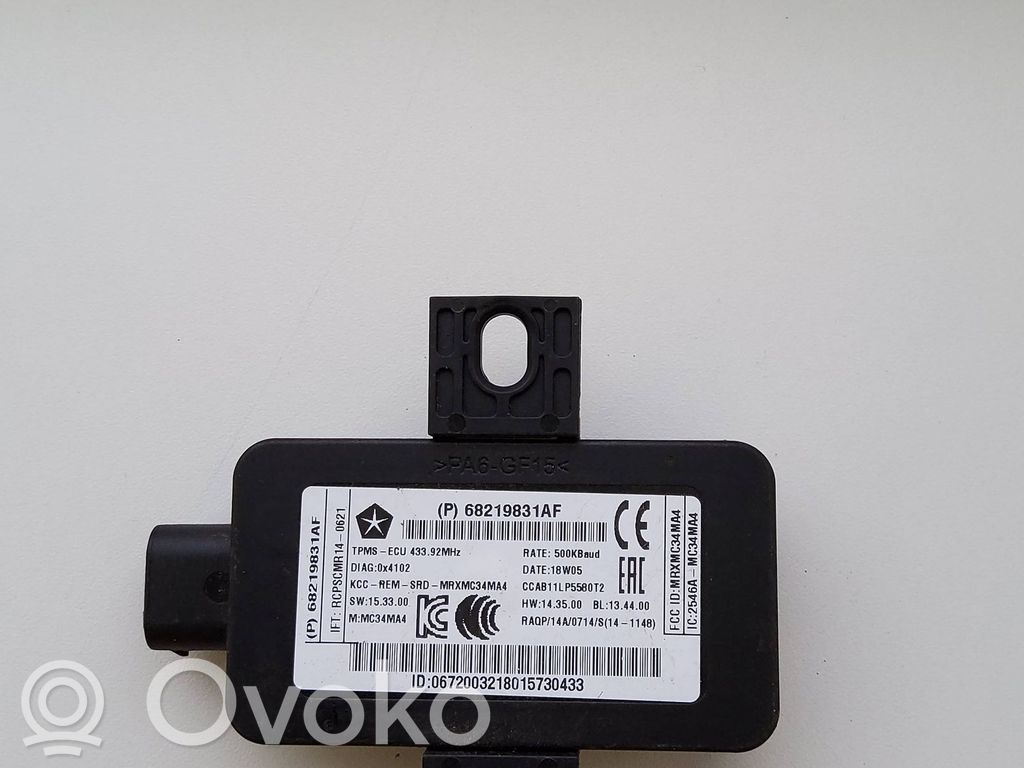 Module de pression des pneus   68219831AF