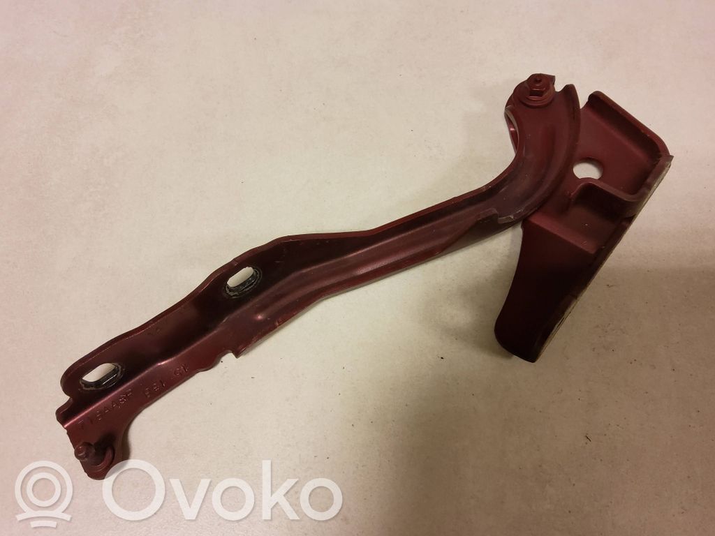 Engine bonnet/hood hinges   718AA