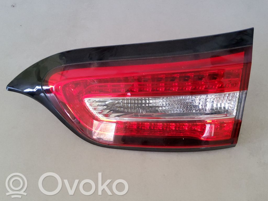 Jeep Cherokee KL Takaluukun takavalot 