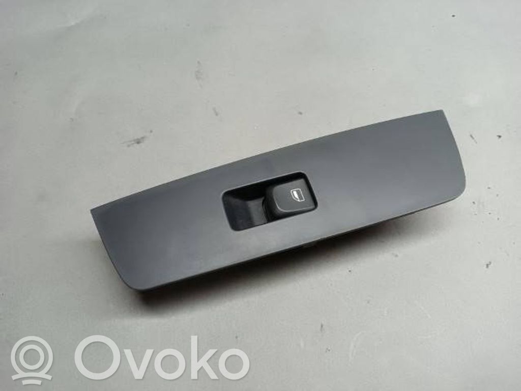 Audi A1 Electric window control switch 