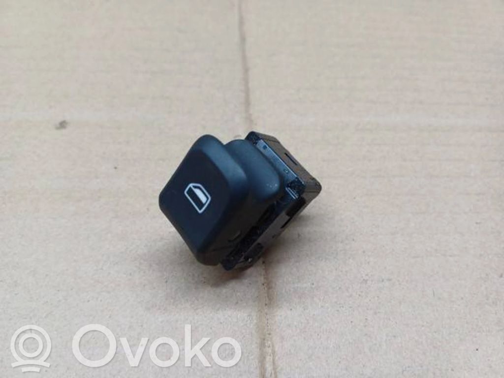 Audi A3 S3 8V Electric window control switch 