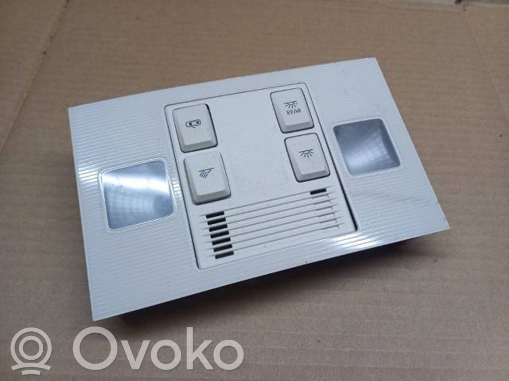 Volkswagen PASSAT B8 Światło fotela przedniego 