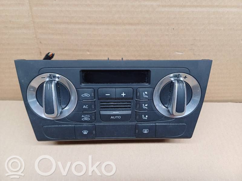 Audi A3 S3 8P Panel klimatyzacji 