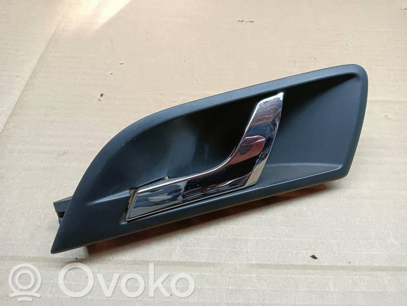 Skoda Superb B6 (3T) Klamka wewnętrzna drzwi tylnych 