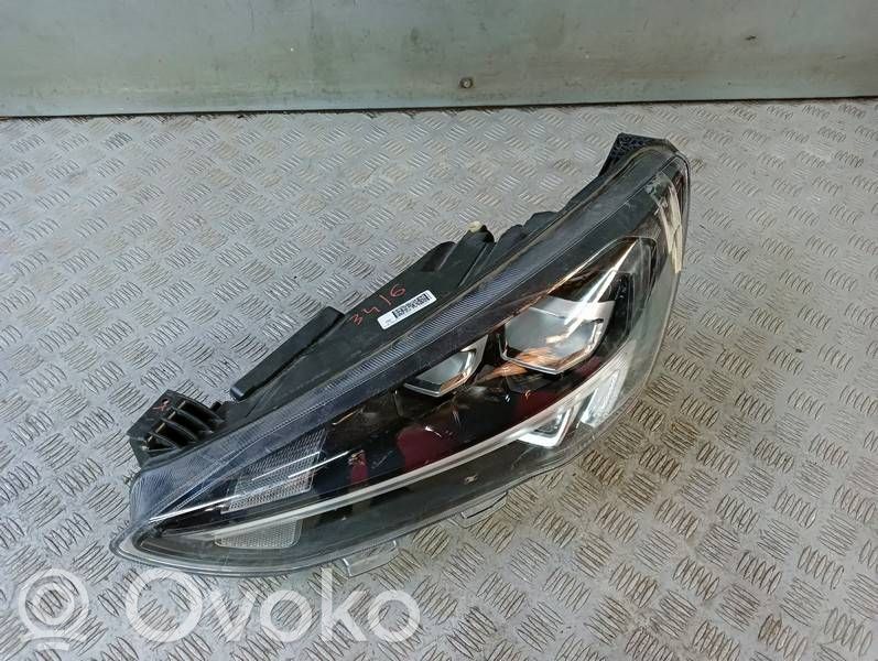 Ford Focus Scheinwerfer 