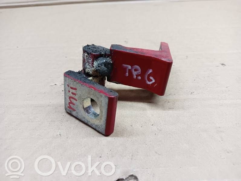 Rear door upper hinge
