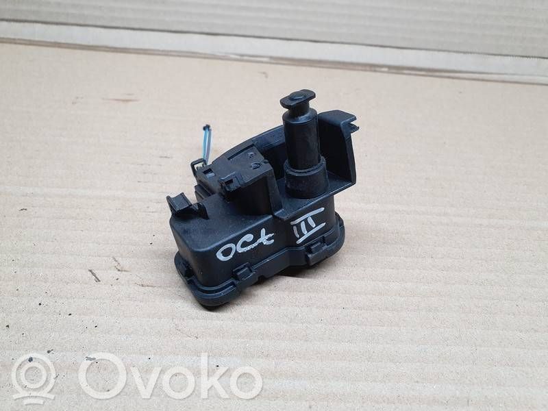 Siłownik klapki wlewu paliwa   7P0810773D,225755