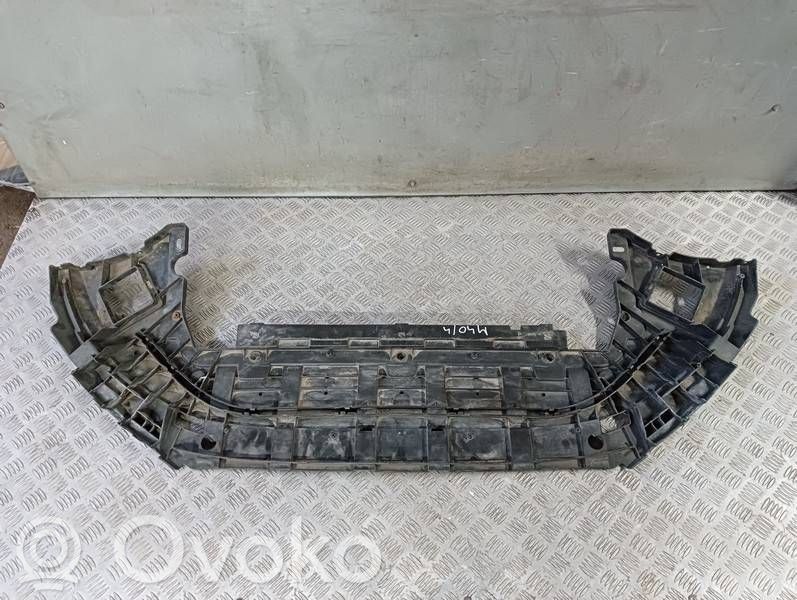 Volvo V40 Bamperio dugno apsauga 