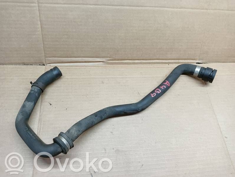 Audi A4 S4 B9 Conductă/furtun lichid de răcire motor 
