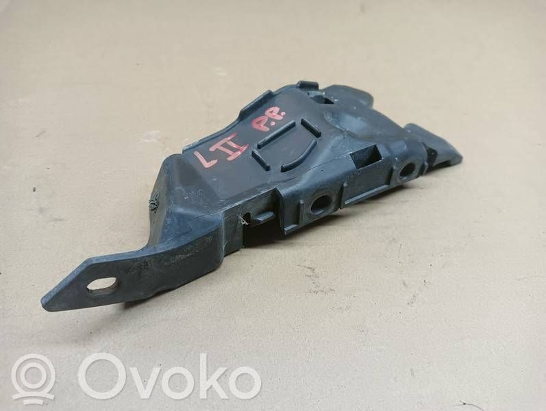 Seat Leon (1P) Front bumper mounting bracket 