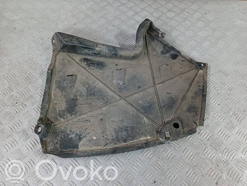 Audi A4 S4 B9 Osłona tylna podwozia 
