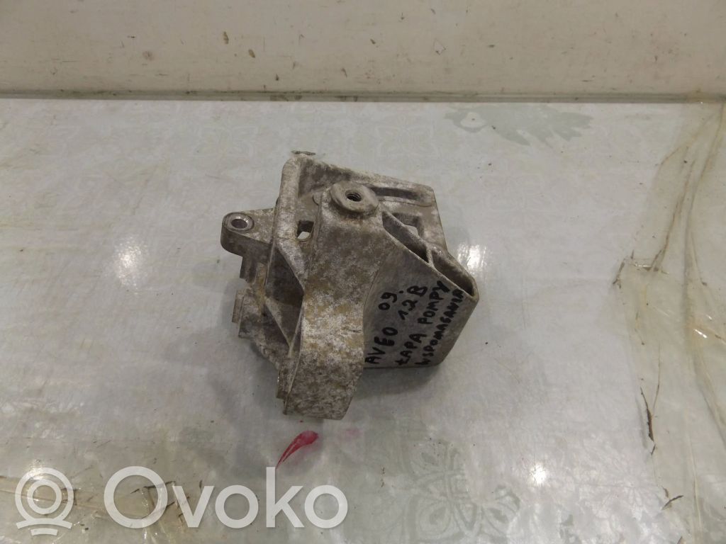 Chevrolet Aveo Łapa / Mocowanie skrzyni biegów 