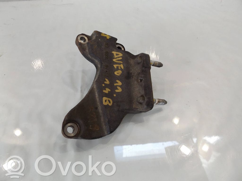 Chevrolet Aveo Supporto di montaggio del motore (usato) 