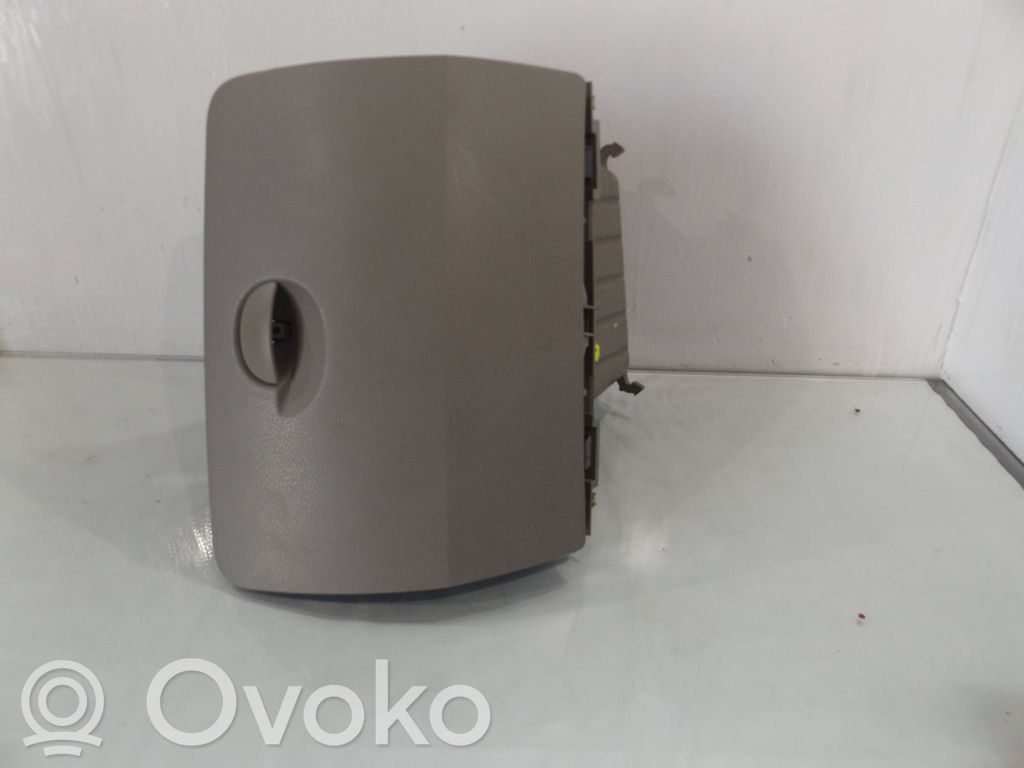 Renault Modus Daiktadėžė 