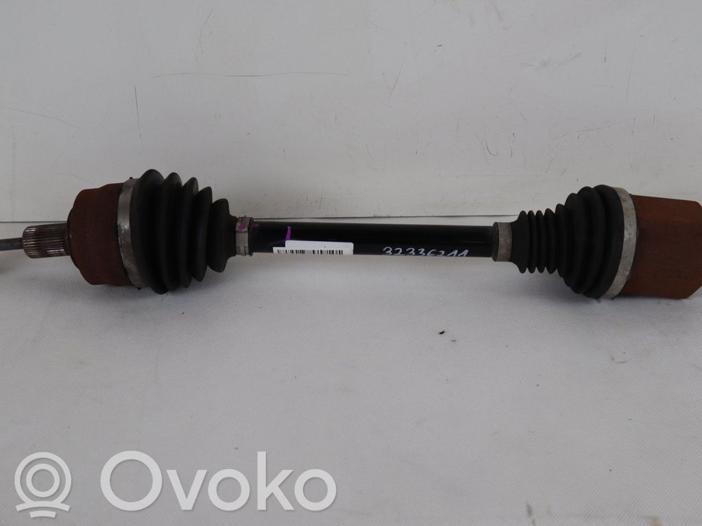 Volvo XC40 Półoś przednia 