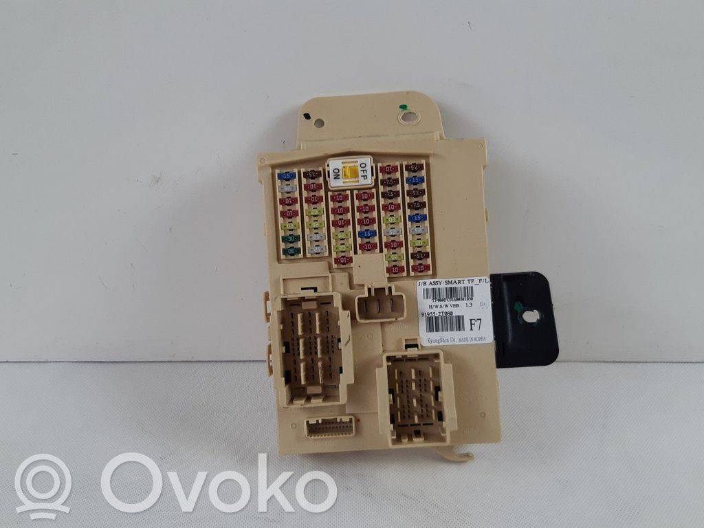 KIA Optima Saugiklių dėžė (komplektas) 