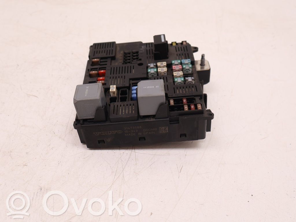 Volvo XC90 Juego de caja de fusibles 