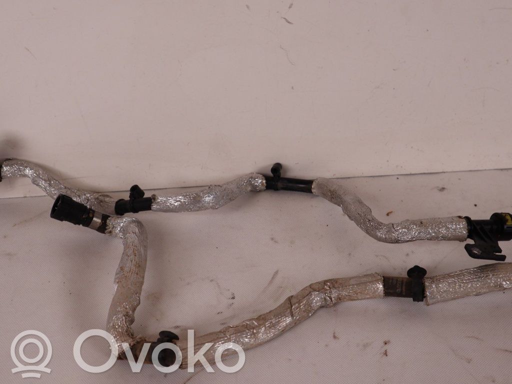 Volvo XC90 Tubo flessibile del liquido di raffreddamento del motore 