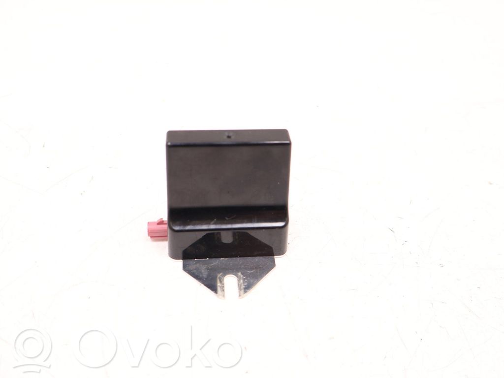 Jeep Compass Antenna control unit 