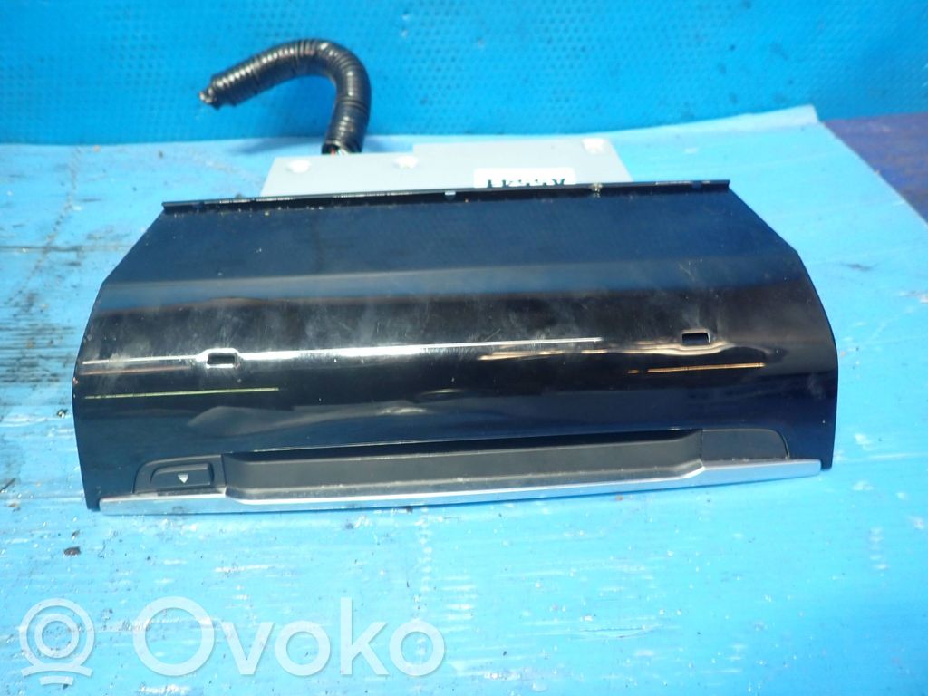 Mazda 6 Radio / CD/DVD atskaņotājs / navigācija 