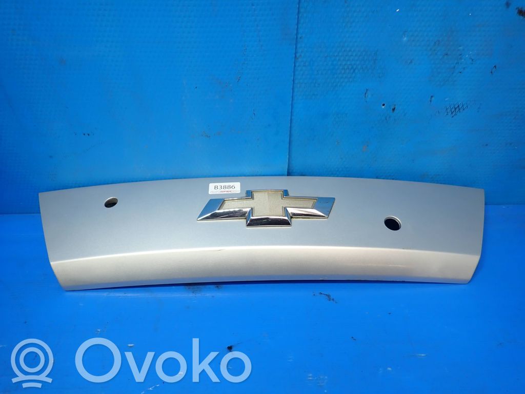 Chevrolet Spark Éclairage de plaque d'immatriculation 