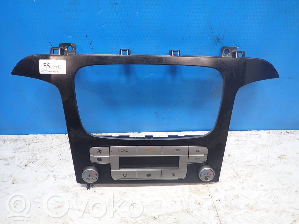 Ford Mondeo MK IV Climate control unit 