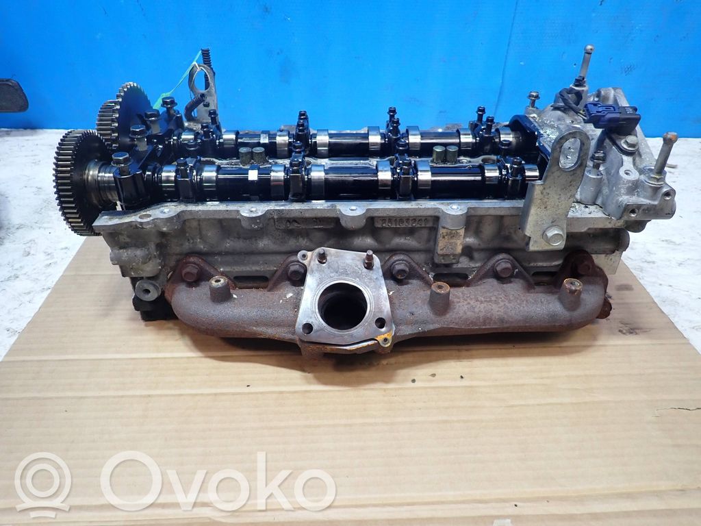 Chevrolet Cruze Engine head 