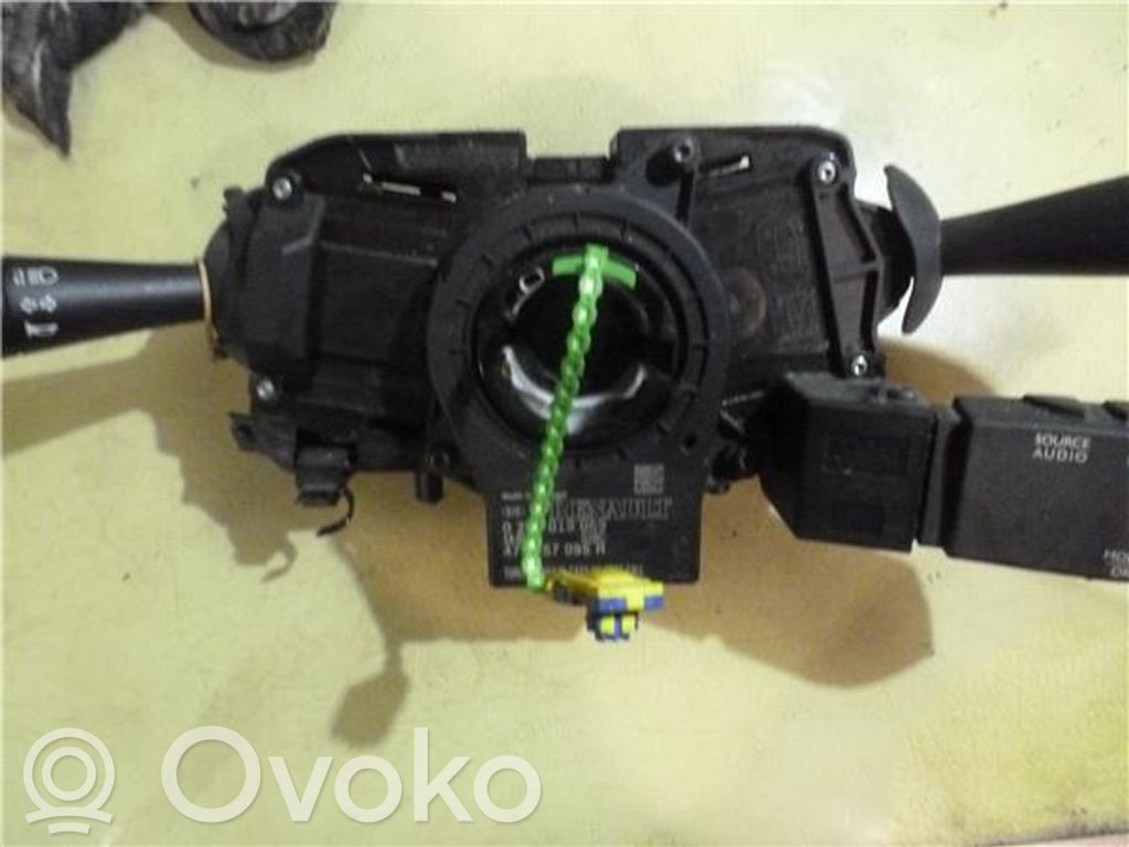 Multifunctional control switch/knob   E10663759