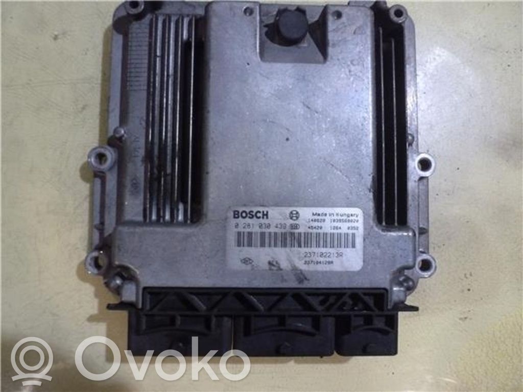 Dacia Logan II Engine control unit/module ECU 