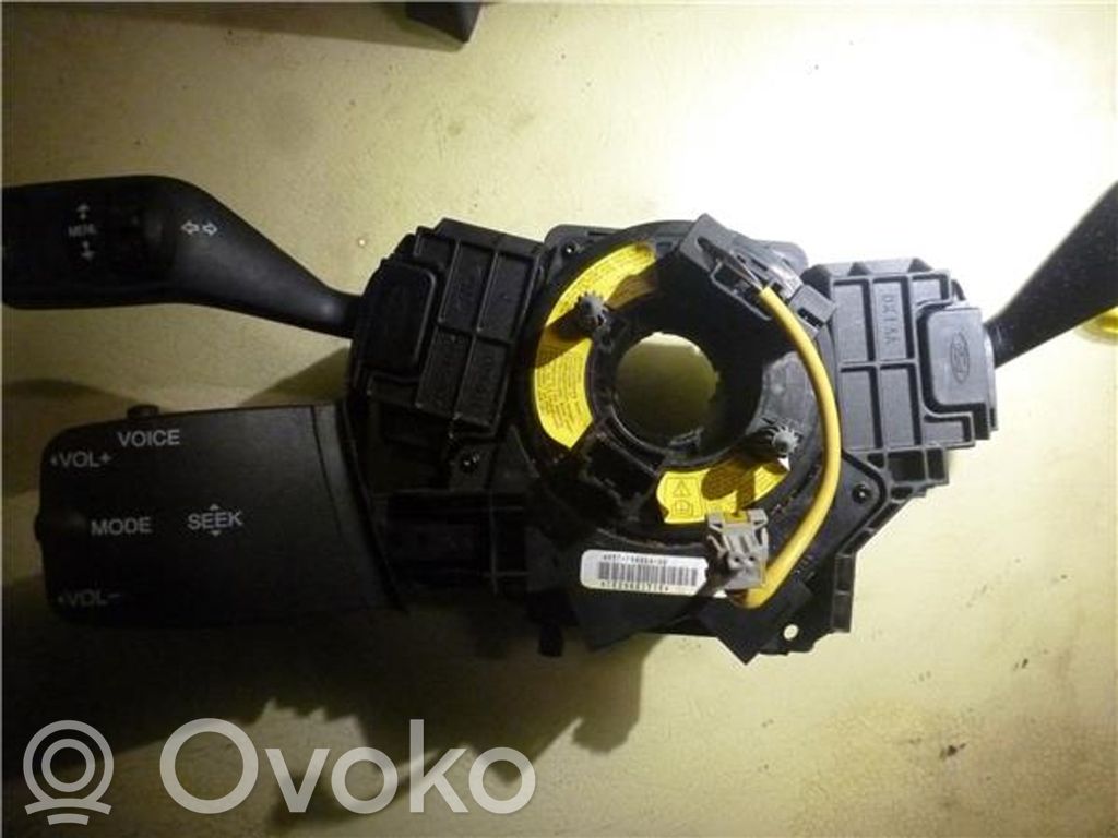 Interruptor de control multifunción   4M5T14A664AB