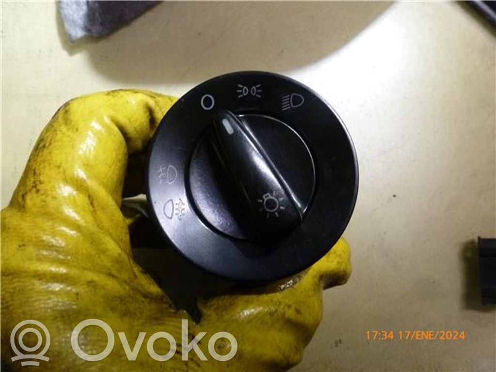 Light switch   3BO941531C