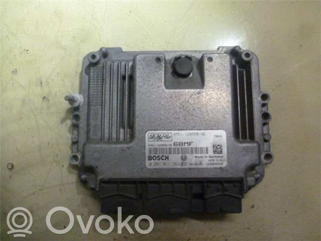 Ford Focus Unidad de control/módulo ECU del motor 