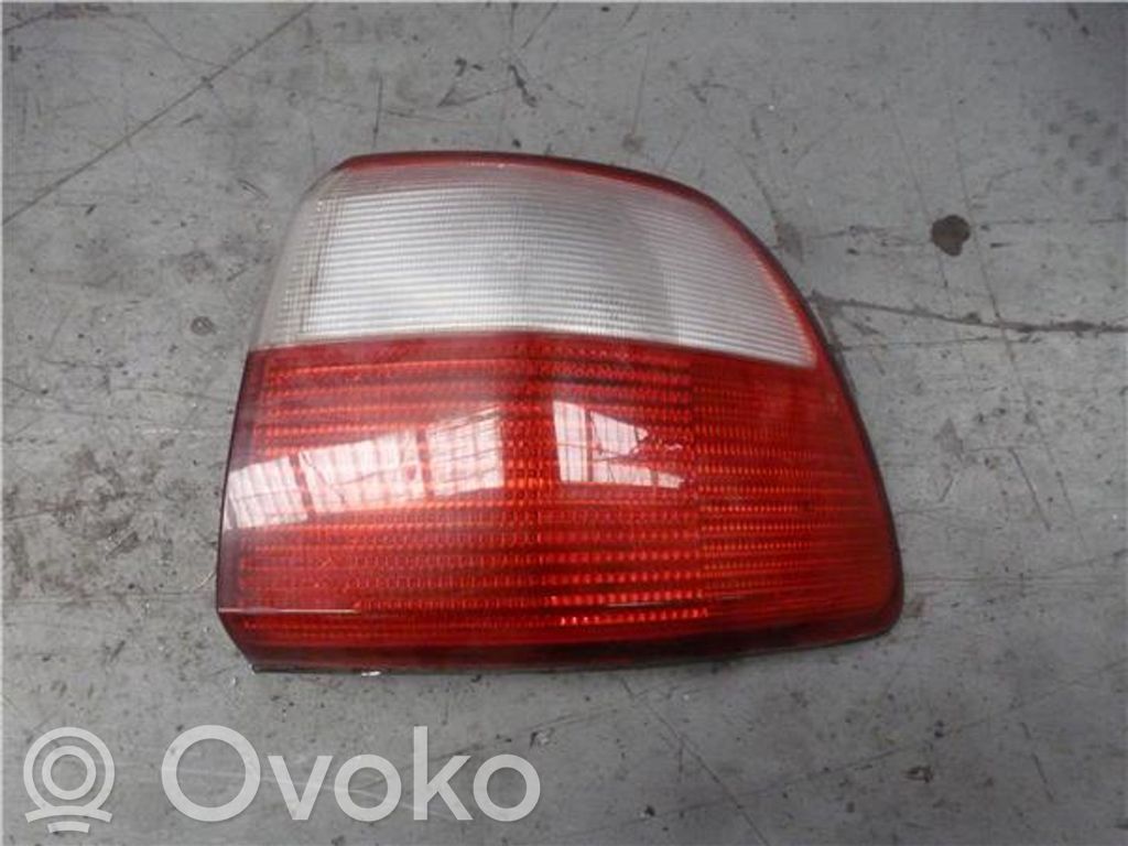 Opel Omega B2 Takavalon polttimo 