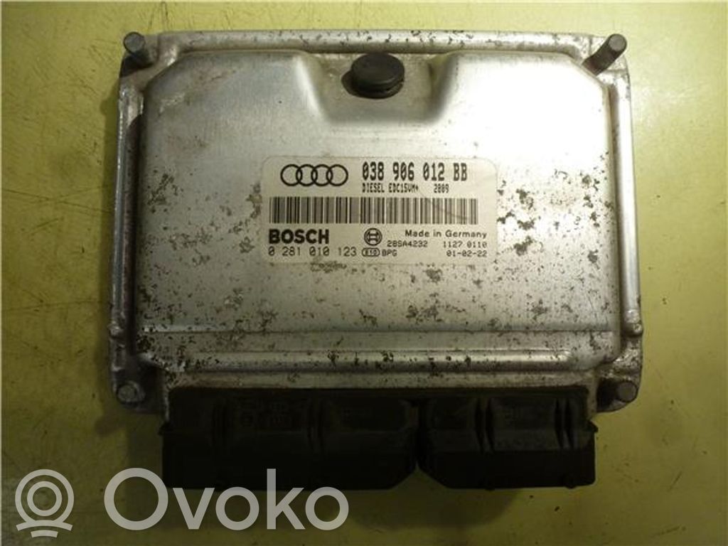Audi A3 S3 8L Motorsteuergerät ECU 