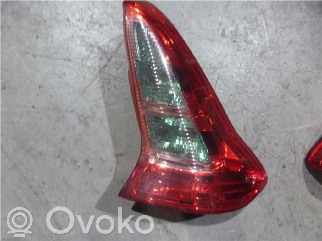 Lámpara de faros/luces traseros