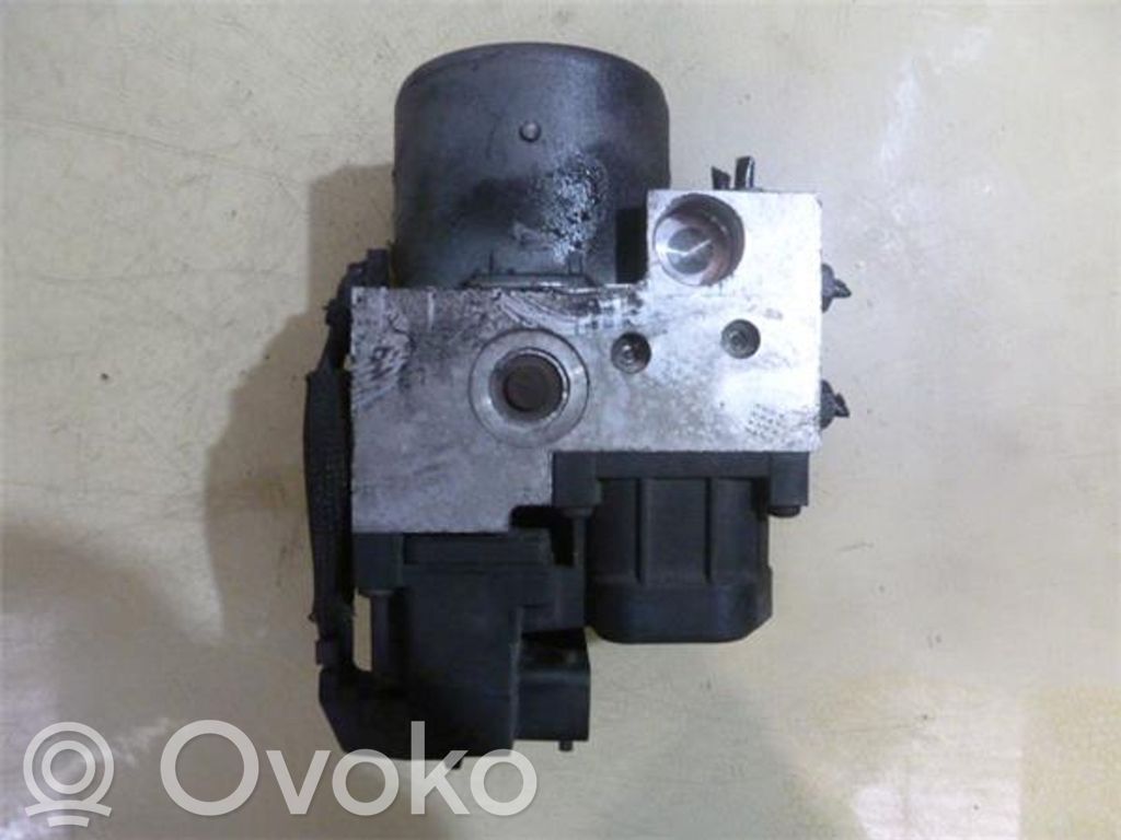 Unidad de control/módulo del ABS   9686084480