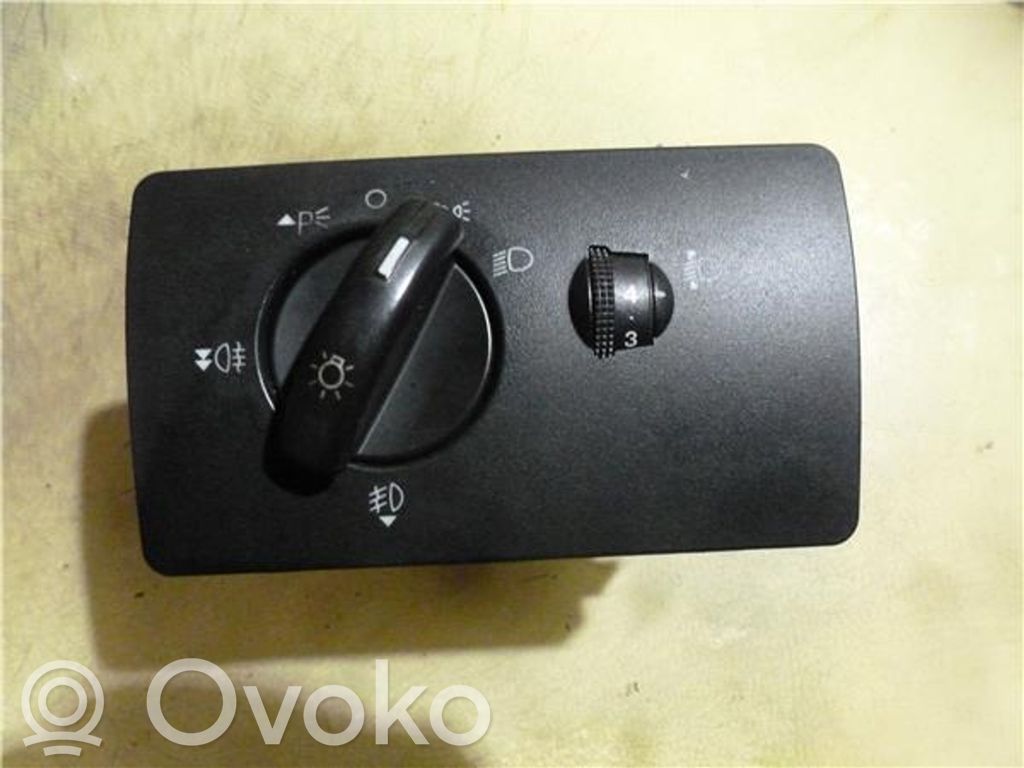 Interruptor de luz   4S7T13A024BD