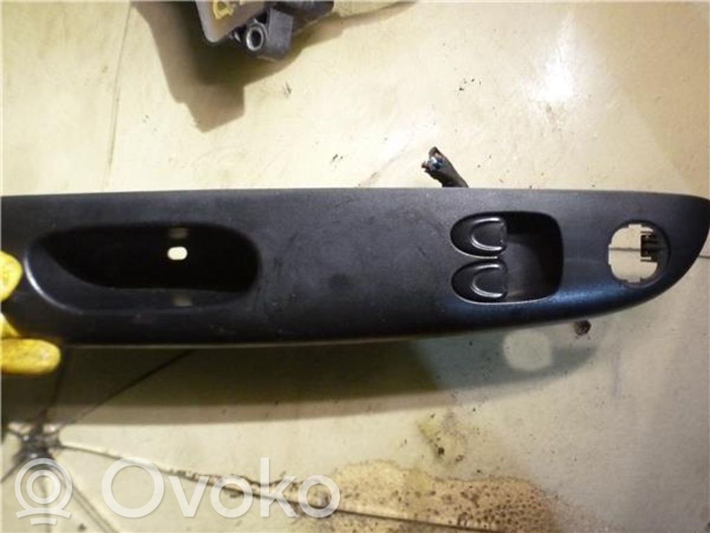 Electric window control switch   96563824