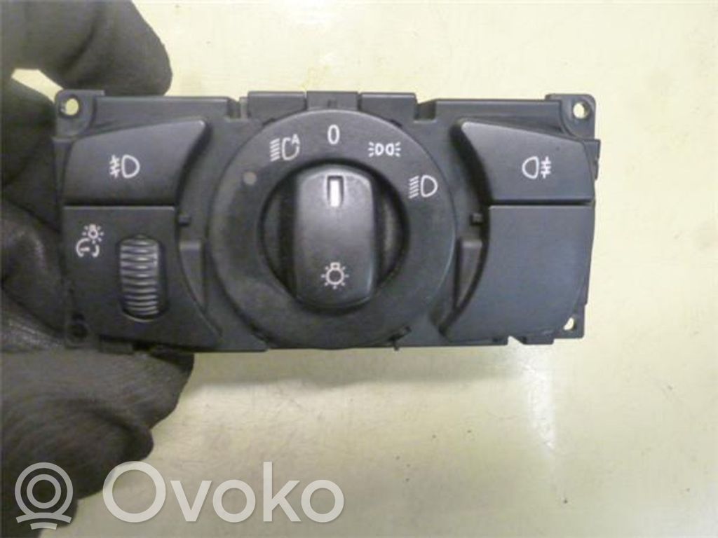 Lukturu slēdzis   6925287