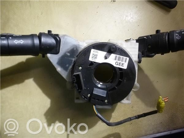 Interruptor de control multifunción   25560BC60A