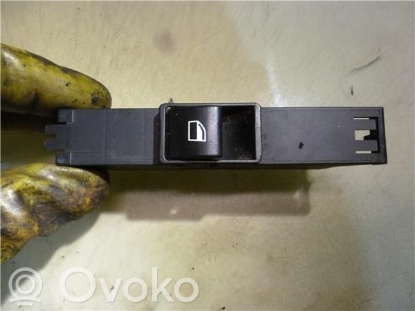 Electric window control switch   6902177