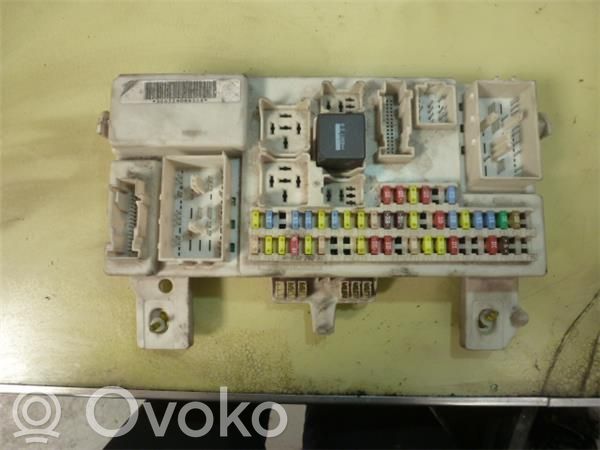 Módulo de fusible   4M5T14A073