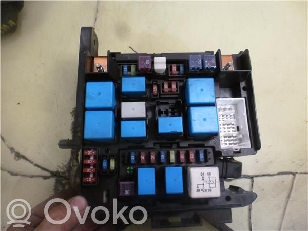 Unidad de control/módulo del motor   919510Q000