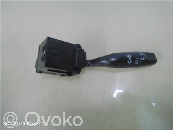 Interruptor de control multifunción   M18620
